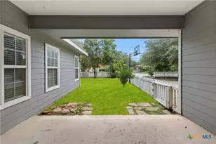1405 Azalea Ln, New Braunfels, TX 78130 - Photo 12