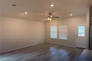 1335 Brookfield St, Temple, TX 76504 - Photo 6