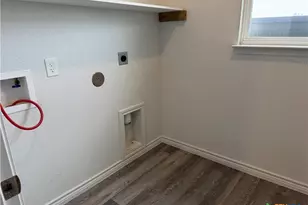 1924 Hayes St, Temple, TX 76502 - Photo 12