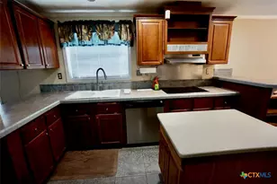 1108 W Tyler Ave, Port O'Connor, TX 77982 - Photo 20