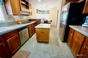 1108 W Tyler Ave, Port O'Connor, TX 77982 - Photo 20