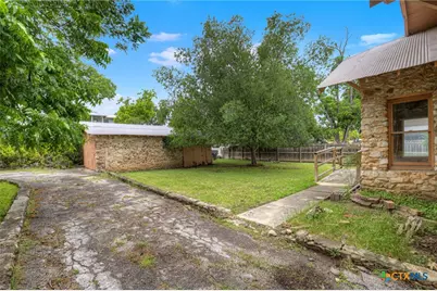 111 Basel Street, New Braunfels, TX 78130 - Photo 32