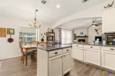 357 Creekview Way, New Braunfels, TX 78130 - Photo 10