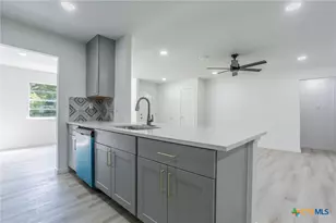 106 E Mark Rd, Harker Heights, TX 76548 - Photo 6