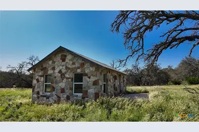 857 Dallas Josie Road, Harper, TX 78631 - Photo 2