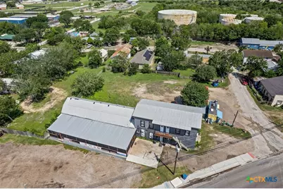 619 Broadway Street, Port Lavaca, TX 77979 - Photo 30
