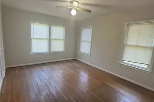 809 Leissner St, Seguin, TX 78155 - Photo 6