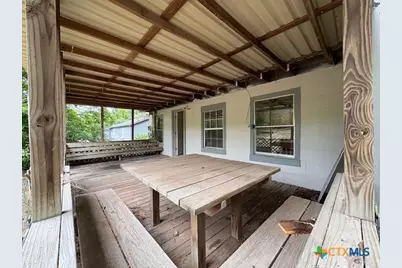 236 Hilltop Drive, Victoria, TX 77905 - Photo 18