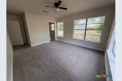 236 Hilltop Drive, Victoria, TX 77905 - Photo 14