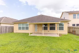 122 Cobble Stone Ct, Victoria, TX 77904 - Photo 4