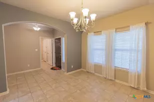 122 Cobble Stone Ct, Victoria, TX 77904 - Photo 8