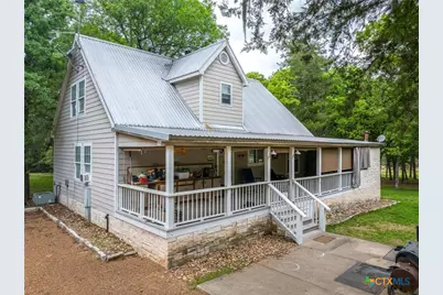 1055 Beech Crest, Columbus, TX 78950 - Photo 2