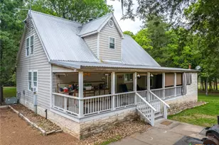 1055 Beech Crest, Columbus, TX 78950 - Photo 2