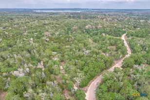 319 Green Oaks Dr, Bastrop, TX 78602 - Photo 14