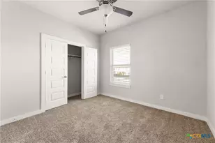 561 Creekside Frst, New Braunfels, TX 78130 - Photo 12