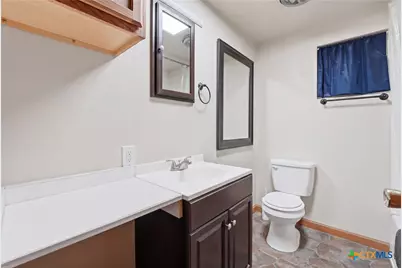 11615 Kingsbury Road, Kingsbury, TX 78638 - Photo 24