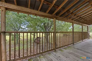 11615 Kingsbury Rd, Kingsbury, TX 78638 - Photo 16