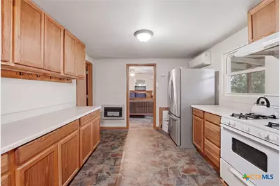 11615 Kingsbury Road, Kingsbury, TX 78638 - Photo 20
