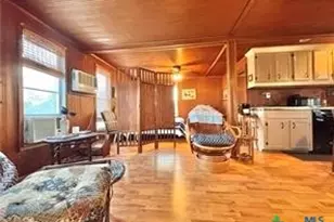707 W Monroe Ave, Port O'Connor, TX 77982 - Photo 18