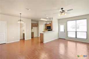314 Rosalie Dr, New Braunfels, TX 78130 - Photo 2