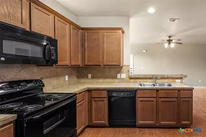 314 Rosalie Drive, New Braunfels, TX 78130 - Photo 6