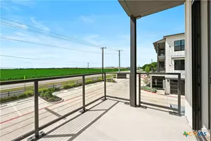 634 Central Pkwy, New Braunfels, TX 78130 - Photo 12