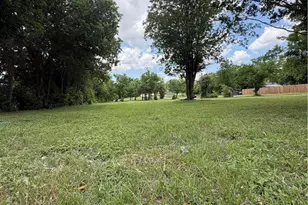1501 E E Ave, Temple, TX 76501 - Photo 1
