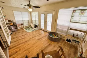 111 Yorkshire Ln, Victoria, TX 77904 - Photo 36