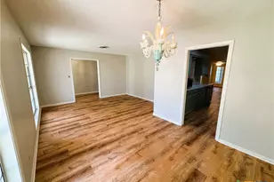 111 Yorkshire Ln, Victoria, TX 77904 - Photo 4