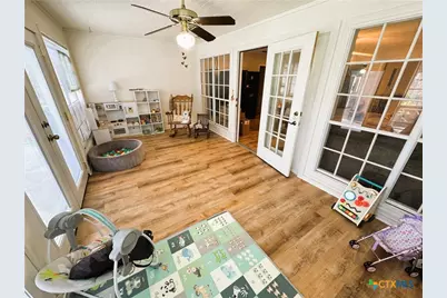 111 Yorkshire Lane, Victoria, TX 77904 - Photo 38
