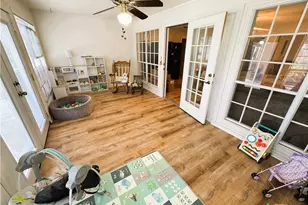 111 Yorkshire Ln, Victoria, TX 77904 - Photo 38