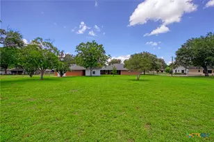 502 Cannon Rd, Victoria, TX 77904 - Photo 30