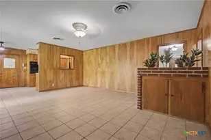 502 Cannon Rd, Victoria, TX 77904 - Photo 12