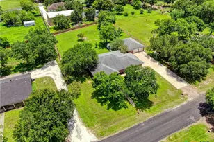 502 Cannon Rd, Victoria, TX 77904 - Photo 40