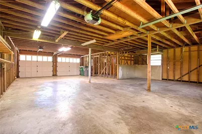 502 Cannon Road, Victoria, TX 77904 - Photo 2