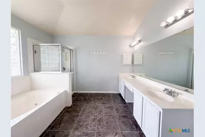 313 Crowfoot Drive, Harker Heights, TX 76548 - Photo 12