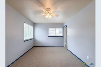 313 Crowfoot Drive, Harker Heights, TX 76548 - Photo 10