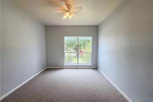 313 Crowfoot Dr, Harker Heights, TX 76548 - Photo 4