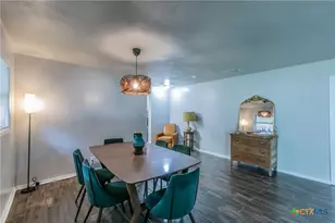 213 E Upshaw Ave, Temple, TX 76501 - Photo 8