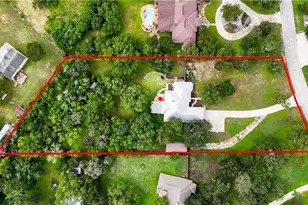 306 Spring Hollow, New Braunfels, TX 78132 - Photo 2