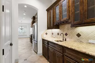 420 Mission Hill Run, New Braunfels, TX 78132 - Photo 8