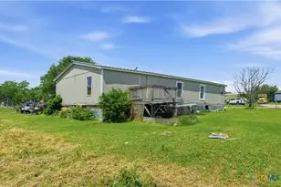 409 Summit Dr, Kyle, TX 78640 - Photo 22