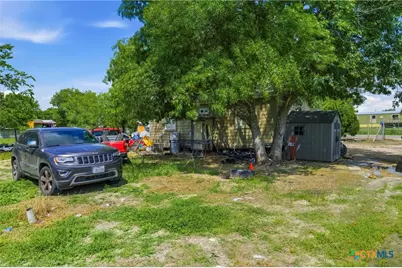 409 Summit Drive, Kyle, TX 78640 - Photo 10