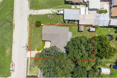 116 E Wallace Street, Gonzales, TX 78629 - Photo 22