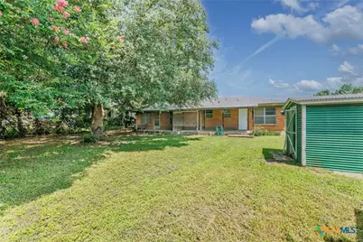 116 E Wallace Street, Gonzales, TX 78629 - Photo 16