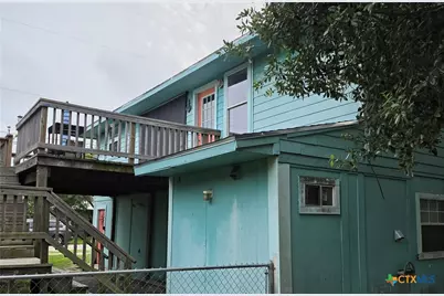 703 E Houston Avenue, Seadrift, TX 77983 - Photo 8