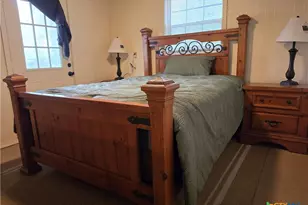 703 E Houston Ave, Seadrift, TX 77983 - Photo 22