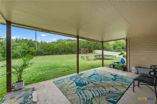 209 W Blancas Dr, Copperas Cove, TX 76522 - Photo 22