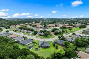 209 W Blancas Dr, Copperas Cove, TX 76522 - Photo 32
