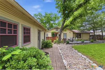 1120 W Hopkins Street, San Marcos, TX 78666 - Photo 20